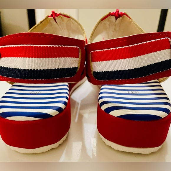 Tommy Hilfiger chunky heel red sandals - Picture 5 of 9